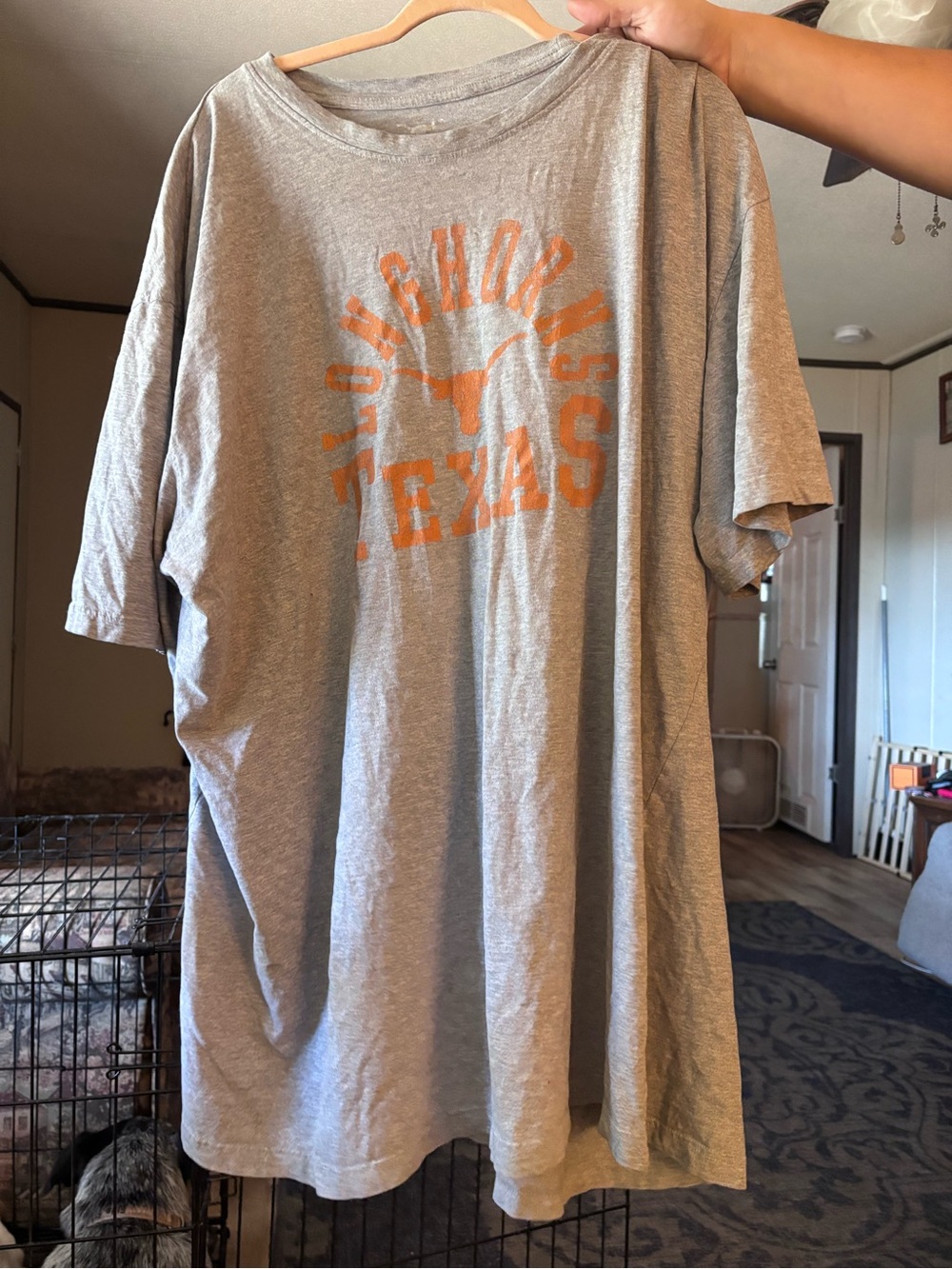 Weatherproof Gray Short-Sleeve Texas Longhorns Graphic Tee with Orange Print